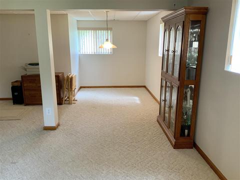 6257 Kelly Rd, Flushing, MI 48433 photo 9