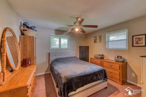 308 Donnalee Dr, Monroe, MI 48162 photo 14
