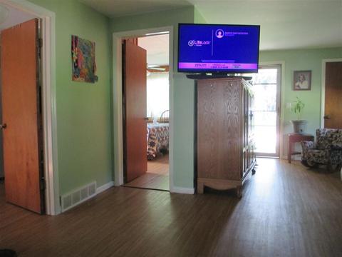 519 Chamberlain, Flushing, MI 48433 photo 16