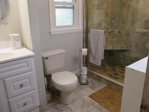 519 Chamberlain, Flushing, MI 48433 photo 21