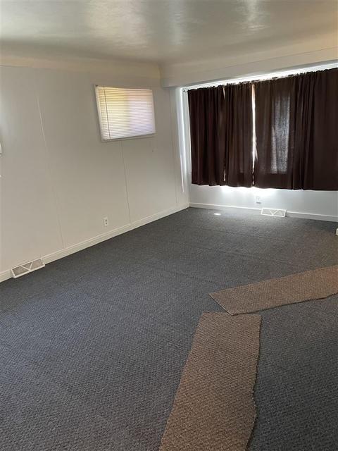 1547 E Atherton, Flint, MI 48507 photo 6