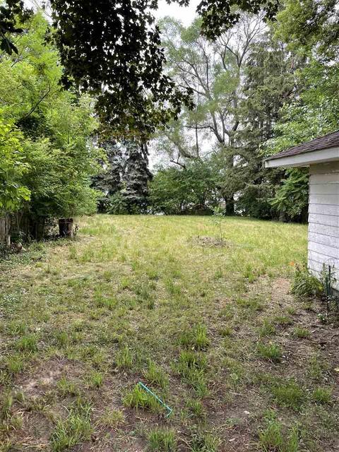 1547 E Atherton, Flint, MI 48507 photo 9