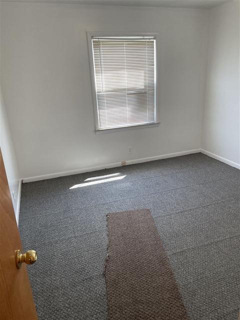 1547 E Atherton, Flint, MI 48507 photo 2