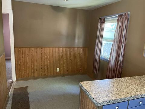 1547 E Atherton, Flint, MI 48507 photo 4