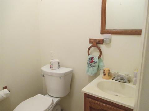 8243 W Coldwater Rd, Flushing, MI 48433 photo 14
