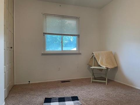 327 E River Rd, Flushing, MI 48433 photo 10