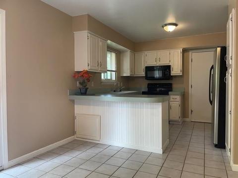 327 E River Rd, Flushing, MI 48433 photo 6