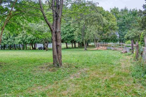 1209 E Oliver, Owosso, MI 48867 photo 32