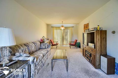 1119 River Forest Dr, Flint, MI 48532 photo 4