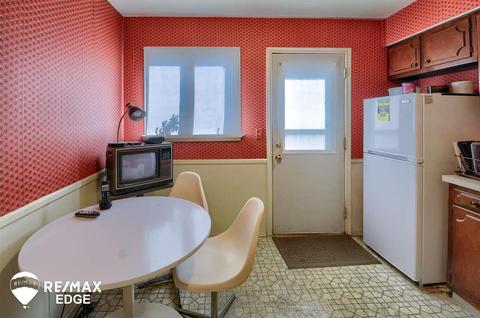 1119 River Forest Dr, Flint, MI 48532 photo 8