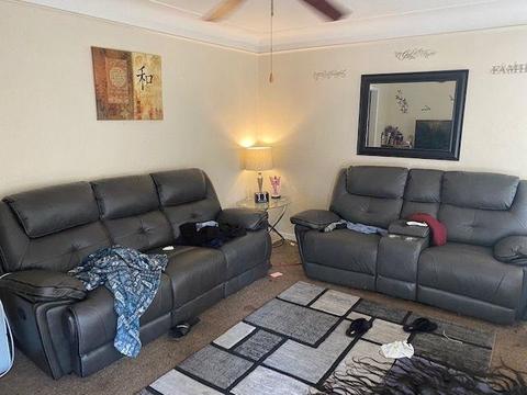 402 Bradley, Flint, MI 48503 photo 3