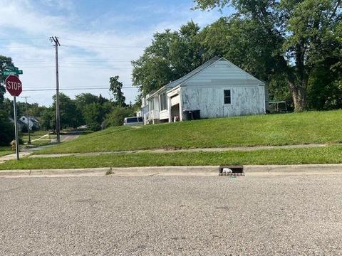 402 Bradley, Flint, MI 48503 photo 2