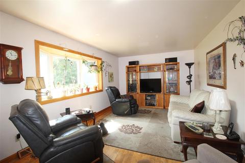 10299 N Webster Rd, Clio, MI 48420 photo 2