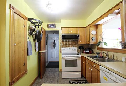 10299 N Webster Rd, Clio, MI 48420 photo 4