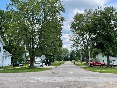 122 E Second, Morrice, MI 48857 photo 5