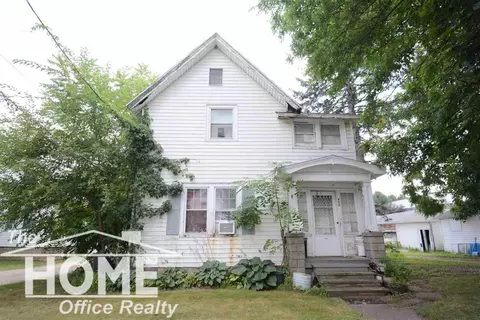 402 E 406 E Comstock, Owosso, MI 48867 photo 2