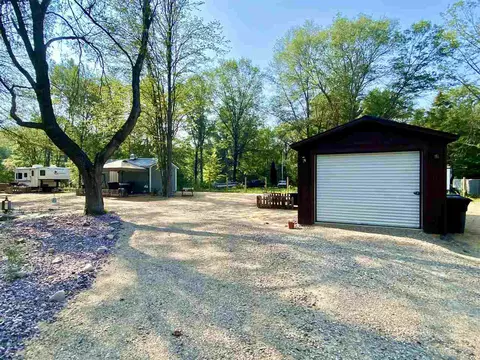 710 Big Oaks, Gladwin, MI 48624 photo 20