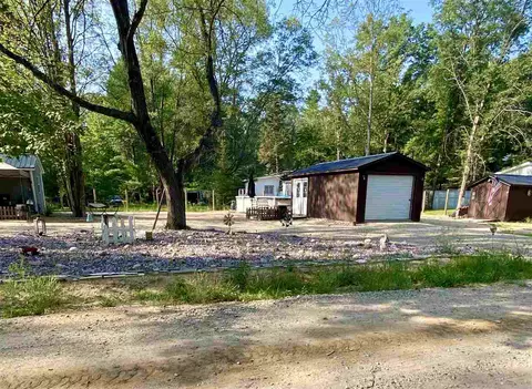 710 Big Oaks, Gladwin, MI 48624 photo 16