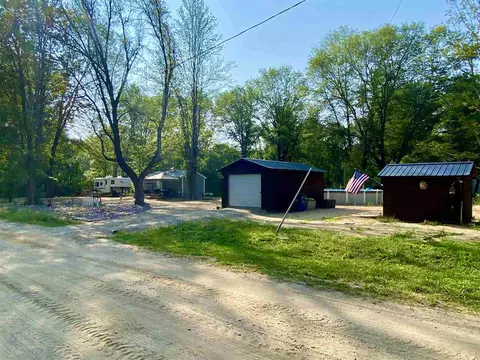 710 Big Oaks, Gladwin, MI 48624 photo 10