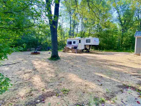 710 Big Oaks, Gladwin, MI 48624 photo 6
