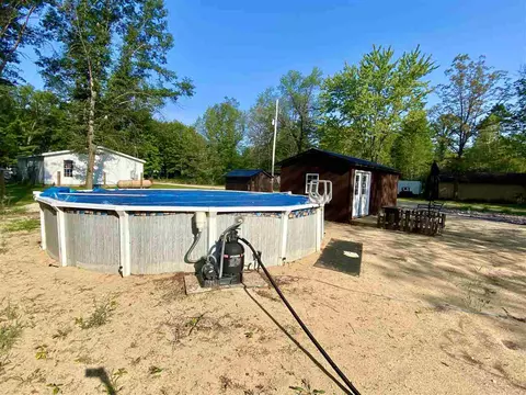 710 Big Oaks, Gladwin, MI 48624 photo 23