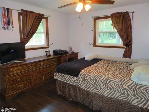 9063 Coughlin Dr, Davison, MI 48423 photo 11