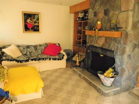 342 E Grace Ct, Hope, MI 48628 photo 2