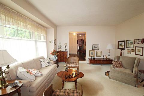 5305 Chickasaw Trl, Flushing, MI 48433 photo 7