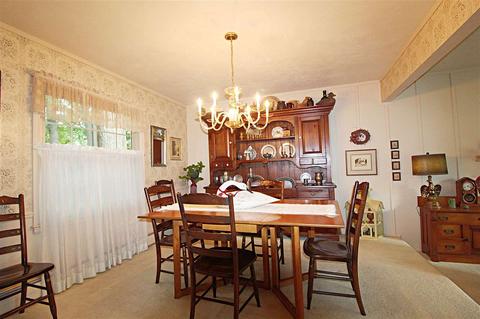 5305 Chickasaw Trl, Flushing, MI 48433 photo 8