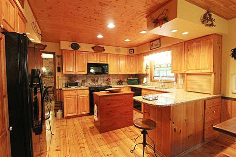 5305 Chickasaw Trl, Flushing, MI 48433 photo 11