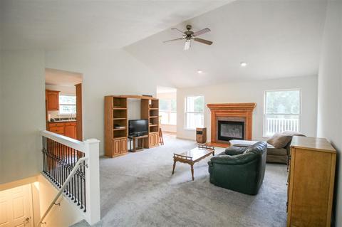 8042 Flintlock Rd, Mount Morris, MI 48458 photo 2