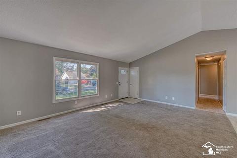 2050 Bronson, Monroe, MI 48162 photo 8