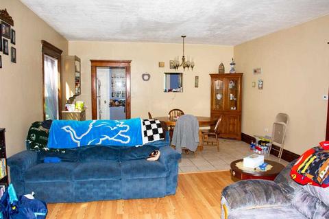 219 E Oak St, Ovid, MI 48866 photo 4