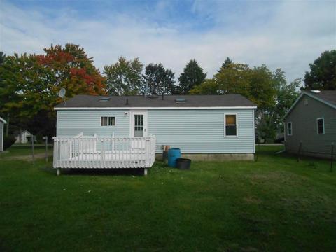 1987 Bock Dr, Owosso, MI 48867 photo 3