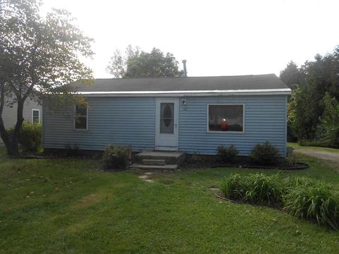 1987 Bock Dr, Owosso, MI 48867 photo 2