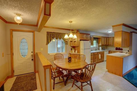 4425 Crampton Cir, Flint, MI 48506 photo 6