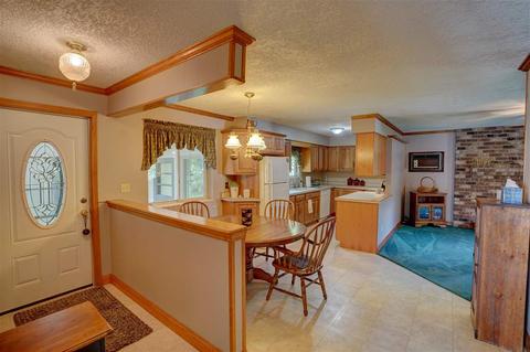 4425 Crampton Cir, Flint, MI 48506 photo 5