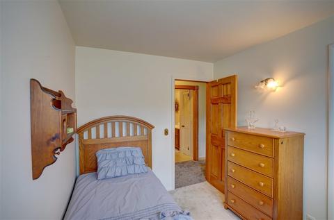 4425 Crampton Cir, Flint, MI 48506 photo 25