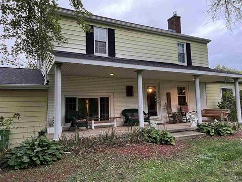 10273 E Stanley Rd, Davison, MI 48423 photo 2