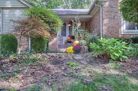 322 Eckford, Troy, MI 48085 photo 3