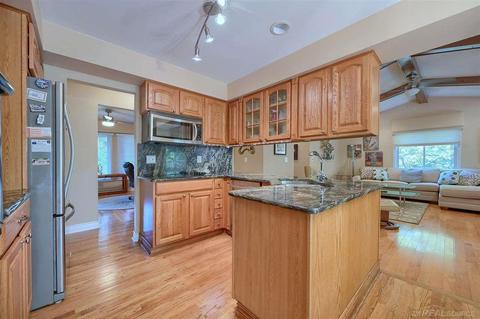 322 Eckford, Troy, MI 48085 photo 12