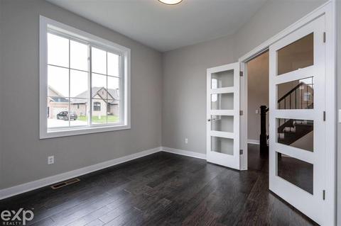 49997 Monarch, Macomb, MI 48044 photo 9
