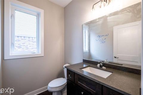 49997 Monarch, Macomb, MI 48044 photo 12