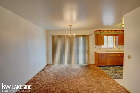 3494 Ridgecliffe, Flint, MI 48532 photo 9