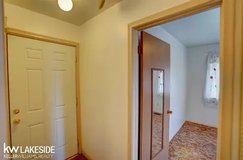 3494 Ridgecliffe, Flint, MI 48532 photo 13