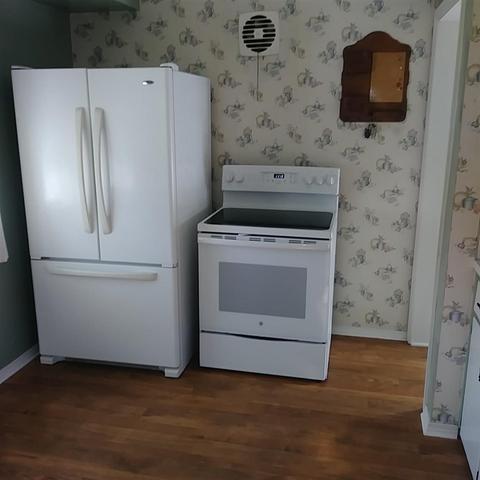 1201 Lavender Ave, Flint, MI 48504 photo 2