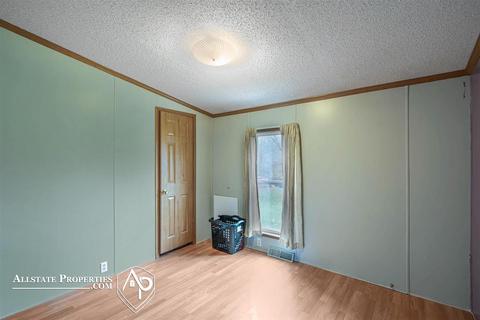 7325 N State Rd, Davison, MI 48423 photo 10