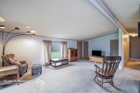 7325 N State Rd, Davison, MI 48423 photo 3
