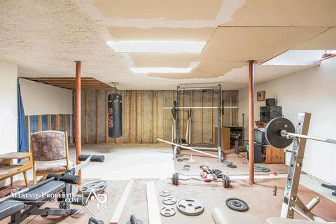 7325 N State Rd, Davison, MI 48423 photo 16