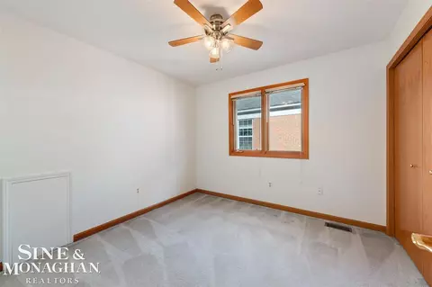 856 Neff, Grosse Pointe, MI 48230 photo 31